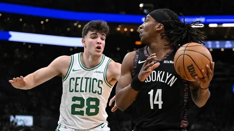 巅峰对决：SBV精英与阿贾克斯胜率揭秘，谁将笑傲球场？